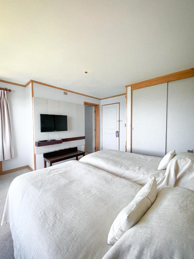 Hotel Elun, La Mejor Vista ฟรูติญาร์ ภายนอก รูปภาพ
